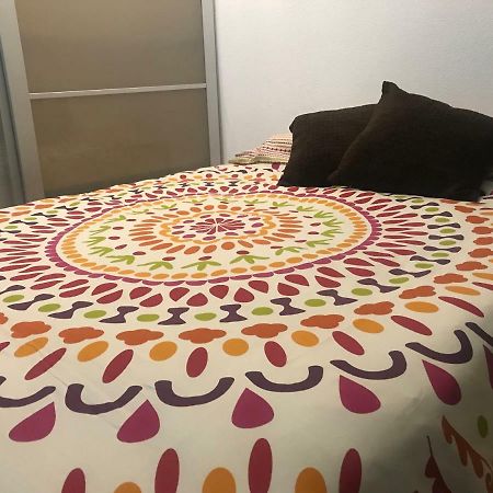 Apartamento En Corrala Madrid Bagian luar foto